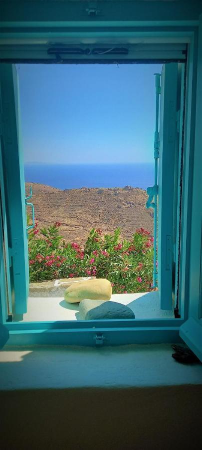Wabisabi Chora W/ Spectacular Sea Views Holiday home